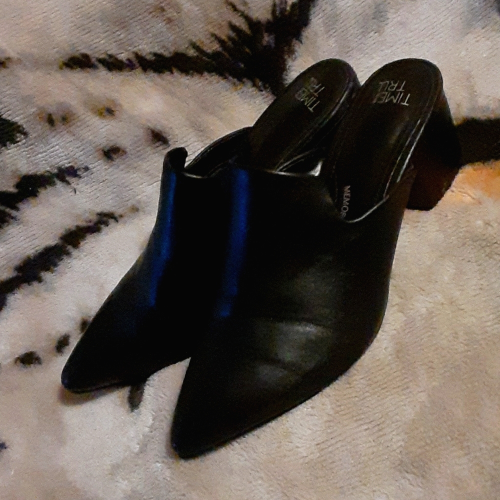 Back-less Heels